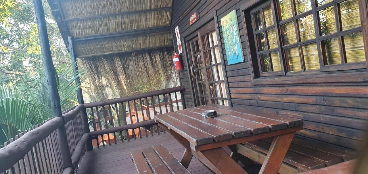 Mozbevok Coconut View Resort Ponta do Ouro Exterior foto